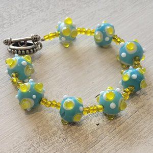 Glass Spots and Dots Bead Bracelet